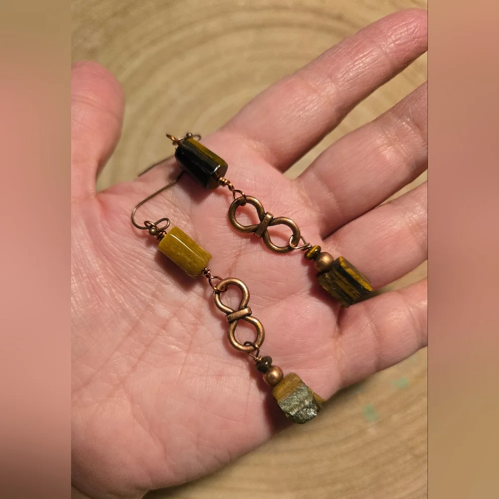 Primitive Chic Natural Tiger's Eye In Handmade Artisan Antique Copper Earrings - Picture 7 of 11